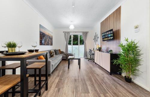 New Cross Apartment | Elegant & Cozy FBS Downtown Flat