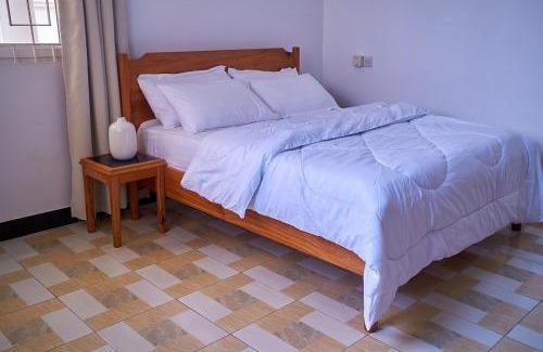 Kunduchi Apartment | Elegant Dar Suburb Hideaway2
