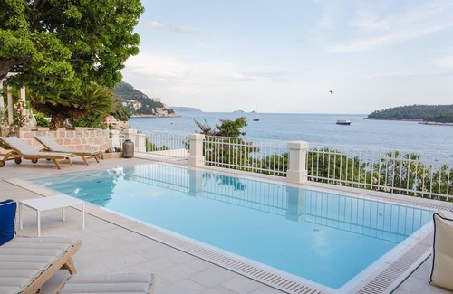 Ploce Villa | Elegant Dubrovnik Villa | 5 Bedrooms | Villa Dubrovnik Supila | Private Heated.