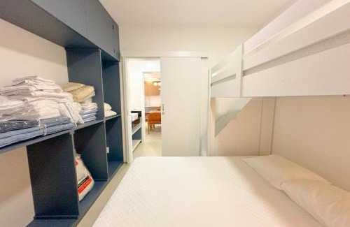 Cachoeira do Bom Jesus Apartment | Elegant Duplex