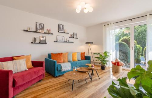 Daun Apartment | Elegant Eifel Studio I Hiking I Kitchen I Terrace