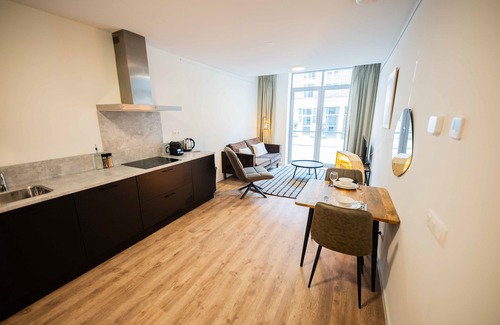 Stadsdriehoek Apartment | Elegant Escape 1BDR Apartment PRH