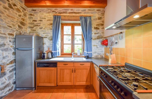 Saint-Medard-d'Excideuil House | Elegant Villa on Historic Domaine
