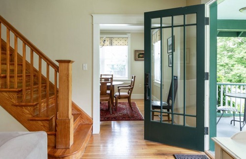 Warm Springs House | Elegant, historic cottage located just across from the Old Dairy Complex