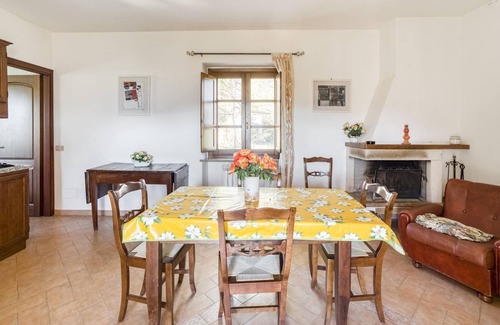 Citerna House | Elegant holiday home in a Citerna with swimming pool