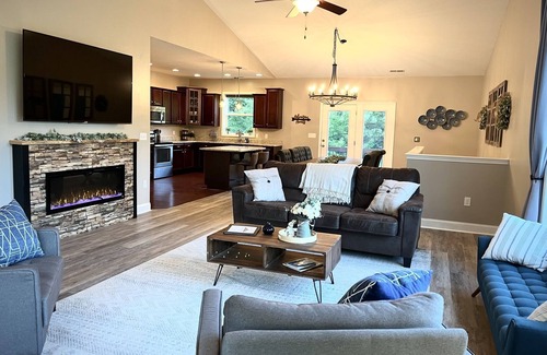 Mars Hill House | Elegant Home Theater and Themed Rooms Mountain Retreat Sleeps 12