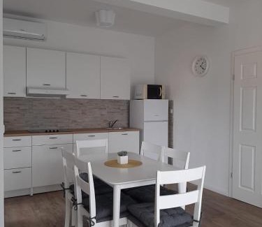Gospic Apartment | Elegant Inn Gospić