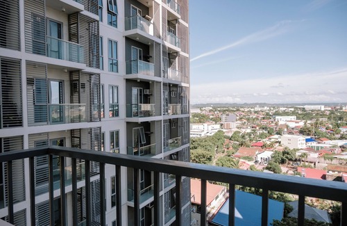 Iloilo Apartment | Elegant Living in the City