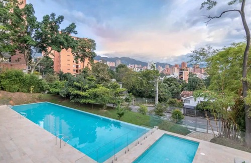 Lalinde Apartment | Elegant Loft with Pool/gym/sauna - Art Living 702