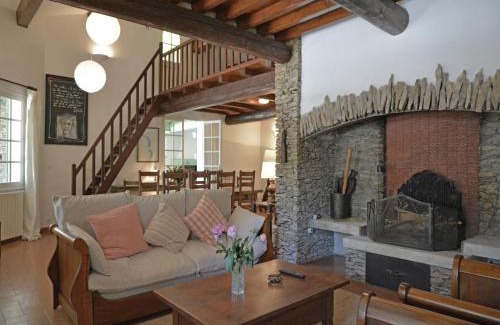 Beaucaire Villa | Elegant Mansion in Provence