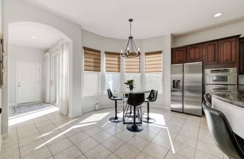 North Natomas House | Elegant Mediterranean Hotel Style Home W/Hot Tub!