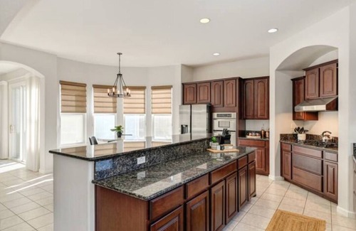 North Natomas House | Elegant Mediterranean Hotel Style Home W/Hot Tub!