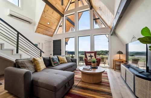 New Braunfels Ski Chalet | Elegant Modern A-Frame Surrounded by Nature in Texas