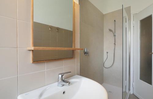 Porta Tenaglia Apartment | Elegant Moscova Apt
