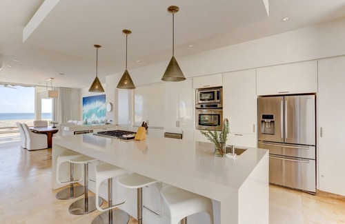 La Ribera House | Elegant Private Oceanfront Villa with Rooftop Views!