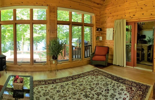 Comstock Cabin | Elegant/Private Retreat on Private 2.5 acre lot
