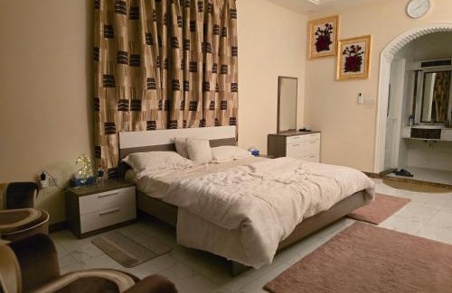 Ajman House | Elegant Room in Luxury Villa