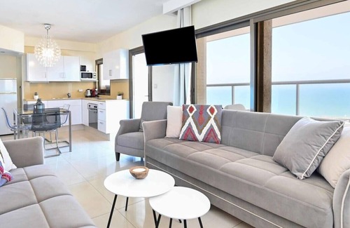 Tel Aviv Apartment | Elegant Sea View at Orchid Hotel by HolyGuest