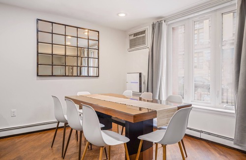 Hoboken Condo | Elegant Spacious Well-stocked Brownstone Duplex