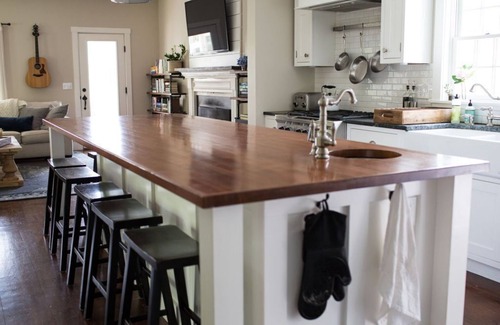 Morrisville House | Elegant Stowe Farmhouse with Outstanding Location and Amenities