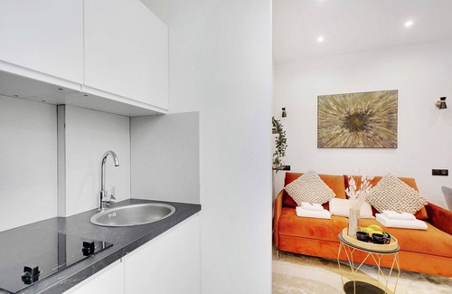 Epinettes Apartment | Elegant Studio - 2P - Place Pigalle