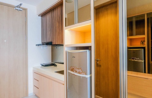 Cikokol Apartment | Elegant Studio Apartment at Tree Park City
