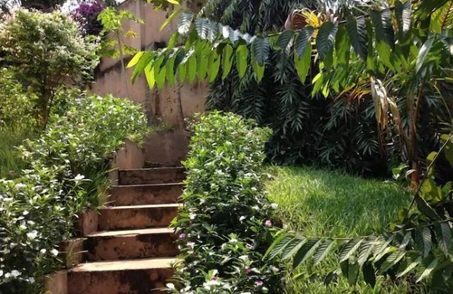Bujumbura Apartment | Elegant studio free breakfast, laundry & service