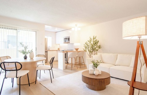 Wilshire Montana Apartment | Elegant Studio Santa Monica