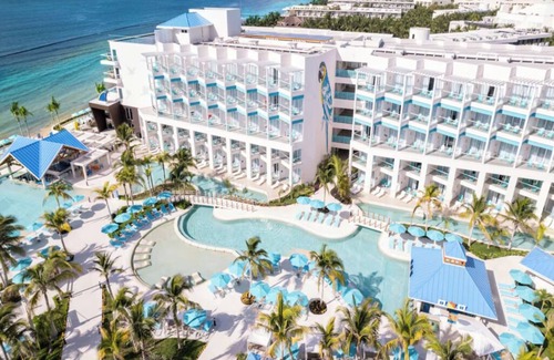 Puerto Morelos Apartment | Elegant Suite w/King Bed, Private Balcony & Scenic Views ALL-INCLUSIVE