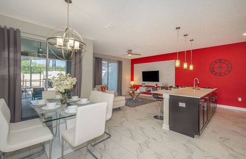 Kissimmee Ski Chalet | Elegant Townhouse 4Beds/4Baths/Pool/18 Min Disney