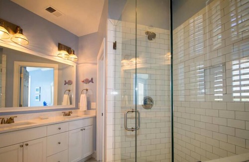 Bonito Boathouses House | Elegant Two-Story Home w/ Amazing Sunset Views - Steps to Marina & Boathouse