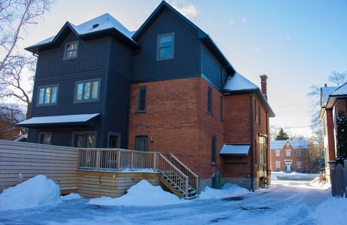 Collingwood House | Elegant & Updated Century Red Brick in Downtown Collingwood