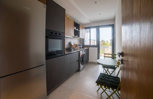 Casablanca Apartment | Elegant Urban Escape: Centrally-located Large 1-BR Apartment