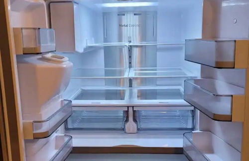 Wicker Park Condo | Elegant Wicker park condo ! Walking distance to train and restaurants