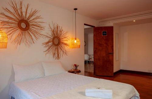 Astorga Apartment | Elegante habitación baño compartido en Poblado -A7