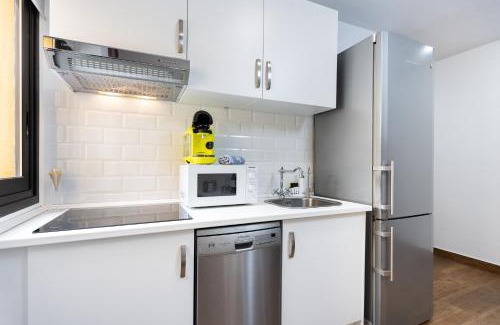 La Vera Apartment | Elegante y luminoso piso recién reformado