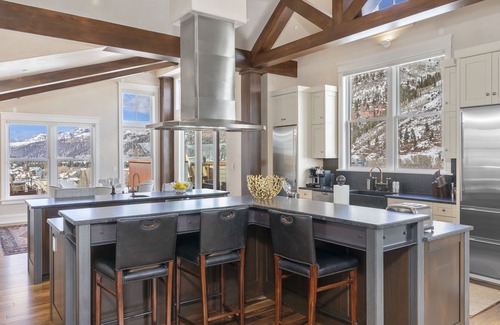 Telluride Apartment | Element 52, Auberge Collection