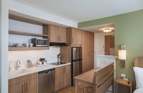Civic Center Hotel | Element Denver Downtown East