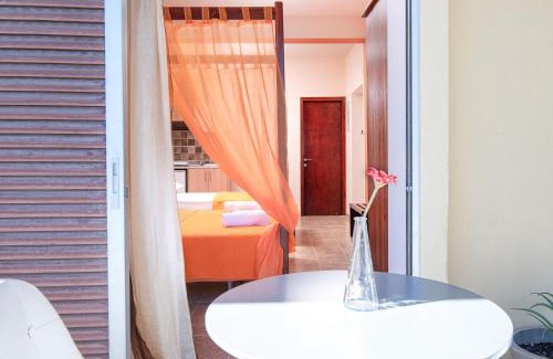 Nea Iraklia Apartment | Elena Studios and apartments