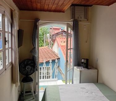 Vargem Pequena House | Elenise Hospedagens