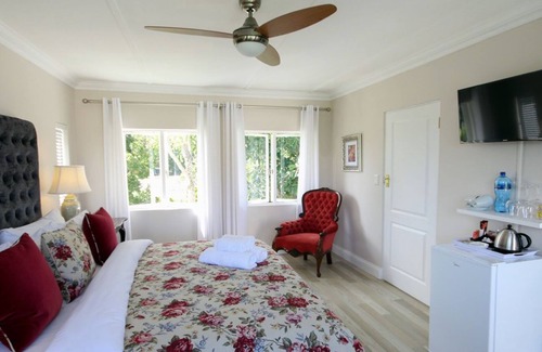 Die Barakke House | Elephant Country Guest House
