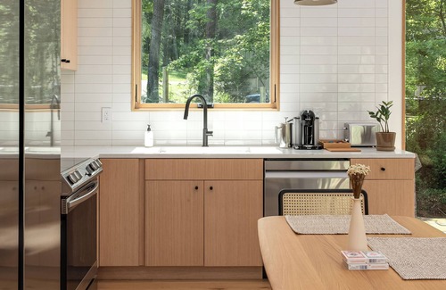 Weaverville House | Elevated Forest Retreat: 1BR Near Asheville