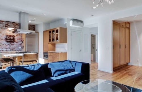 Corbett - Terwilliger - Lair Hill Condo | Elevated Living in the Hills