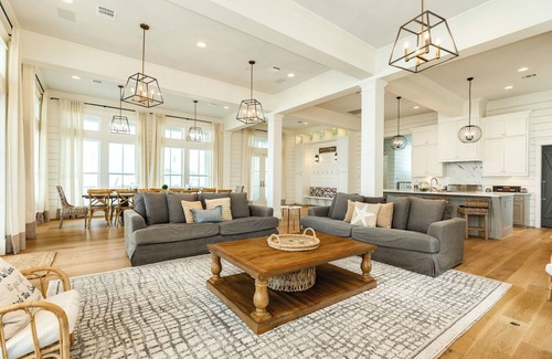 Pirates Beach House | Elevator, Hot Tub, Great Gulf Views, 3rd house from Beach, Great Family Getaway!