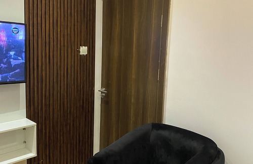 Surulere Hotel | Eleven11