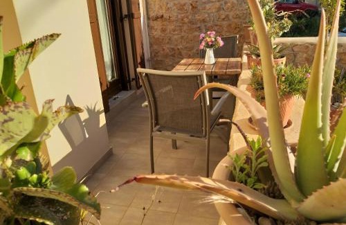 Neo Itilo Apartment | Elezar