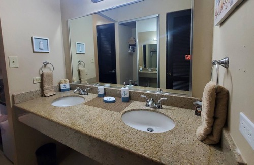 Culebra Pueblo Apartment | Eli-Mar Bay View Studio