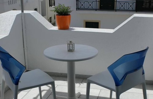 Old Town Naxos Apartment | Elia Studios