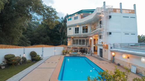 Baclayon Hotel | Elicon Suites