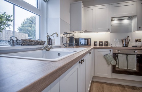 Amroth Cottage | Elidyr Cottage - 3 Bed Cottage - Amroth